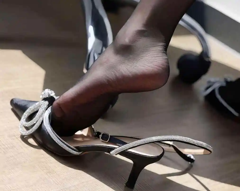 【西檬之家】BDSM新手必读：践踏癖解析与社群术语指南